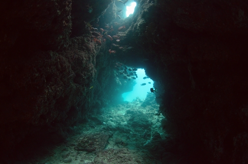 瀬底島　太陽の砂