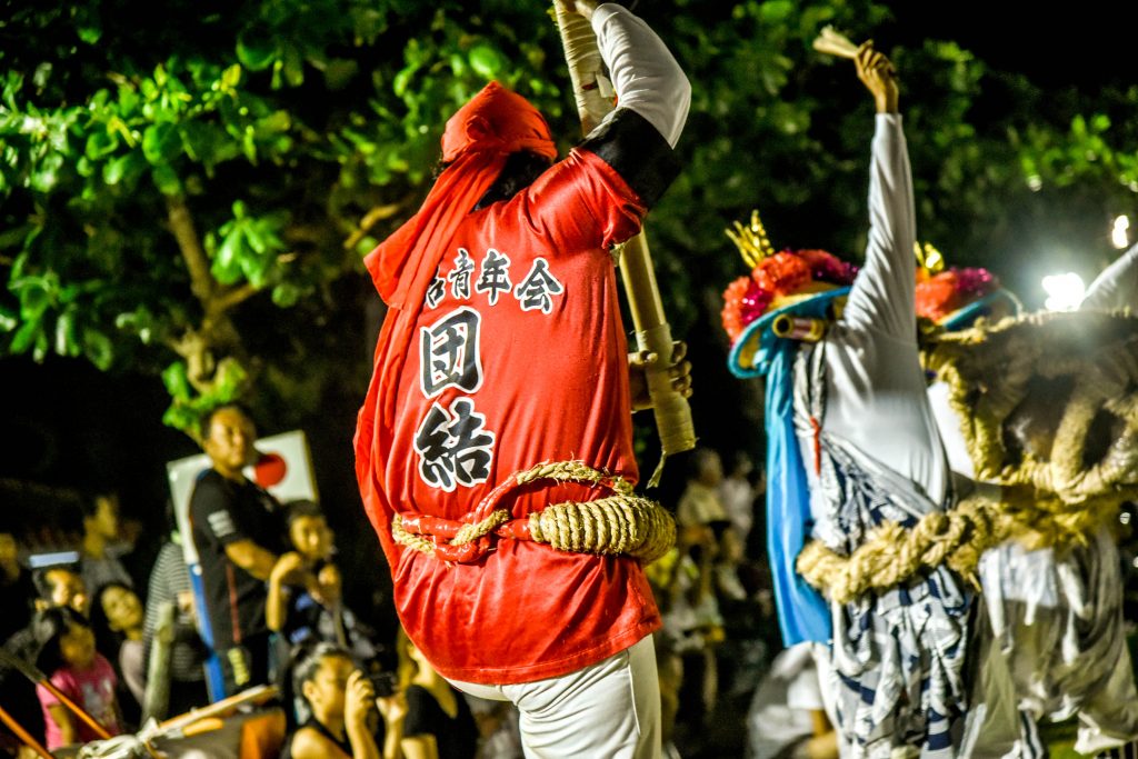 真栄田岬 エイサー祭り