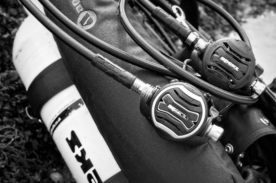 APEKS(エーペックス)