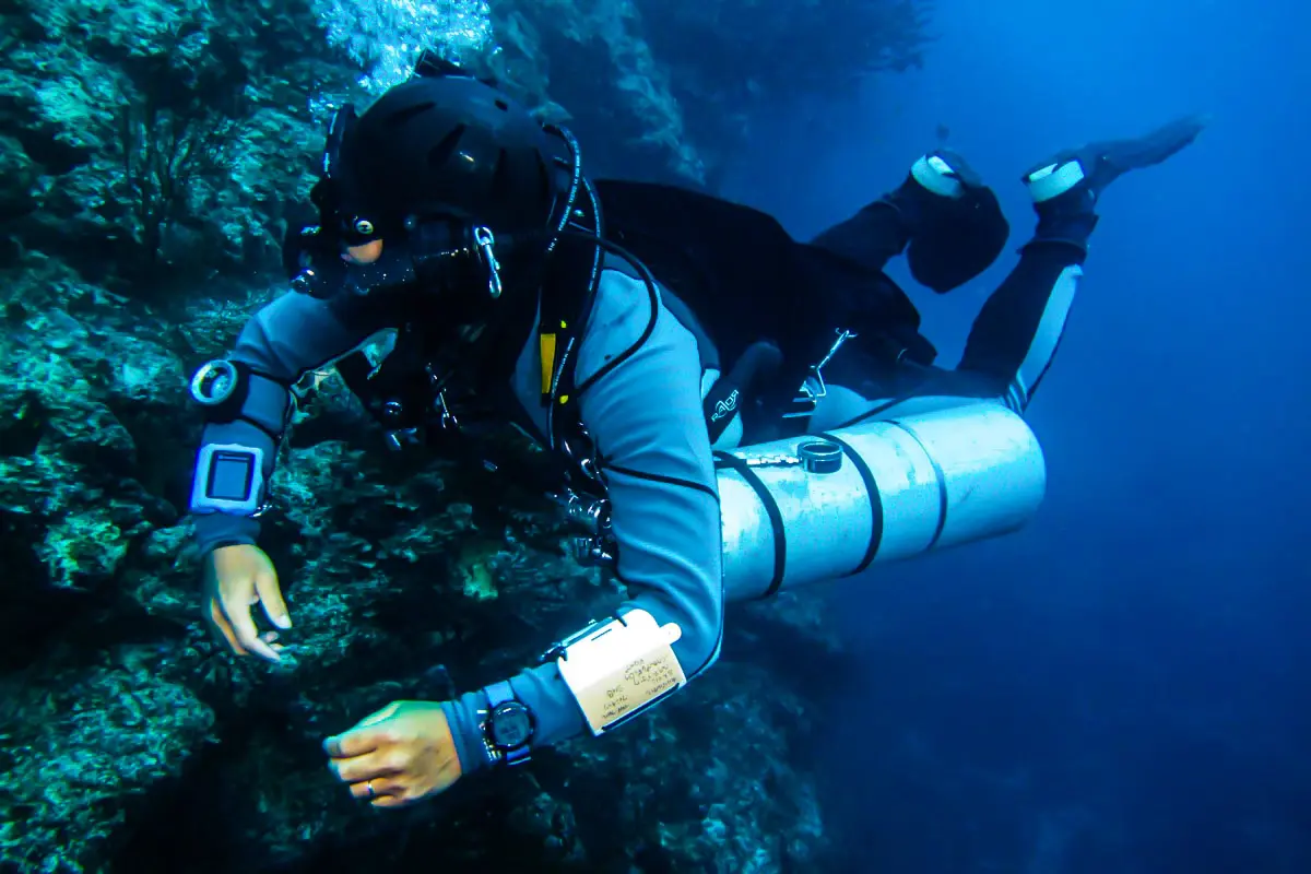 テクニカルダイビングとは?